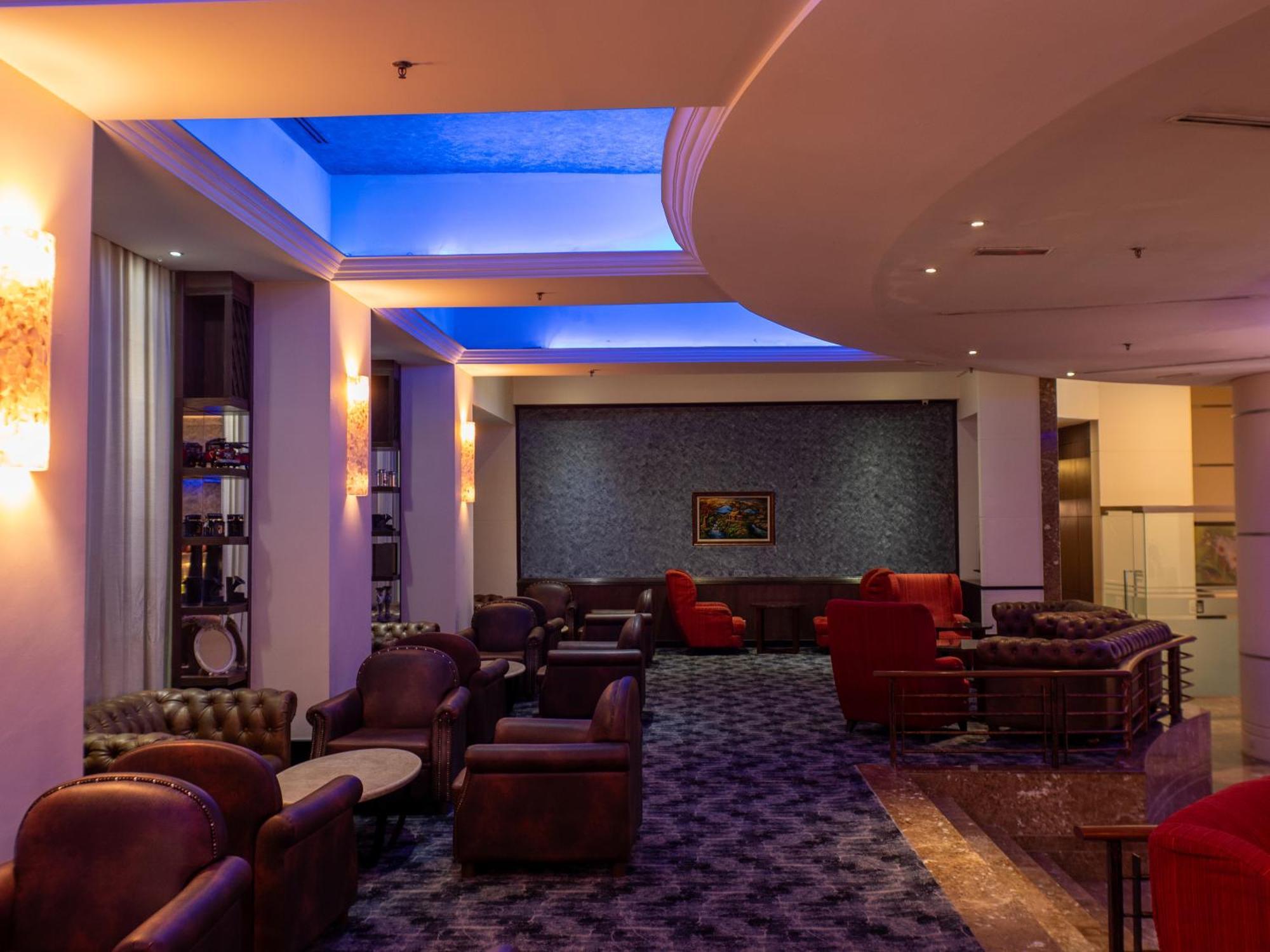 Hotel Royal Куала-Лумпур Экстерьер фото